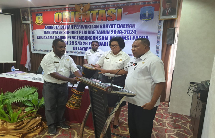 Mantapkan Kompetensi Legislator Lewat Orientasi Anggota DPRD 